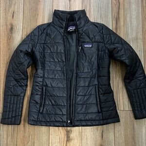 Patagonia Women's Black Puffer Jacket Sz. Small